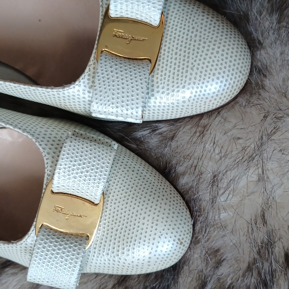 Salvatore Ferragamo Gray and Cream Flats - Picture 16 of 16